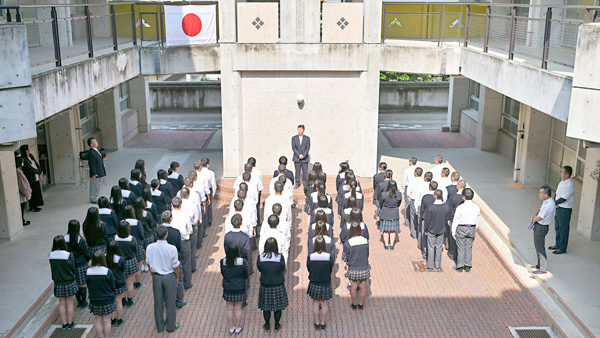 生徒朝礼