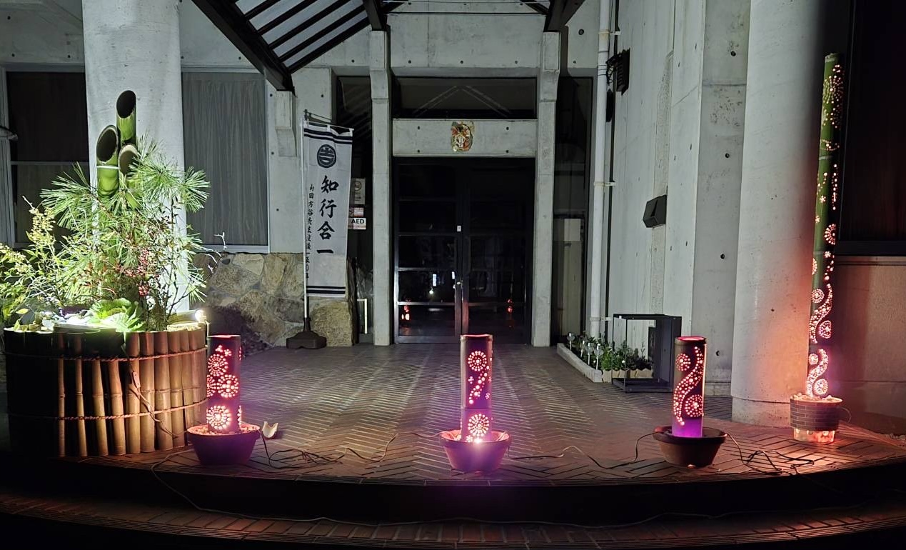 門松・竹灯りライトアップ